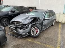 BMW 330e ID 432193