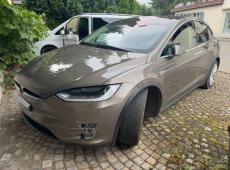 Tesla Model X (158’992 km)