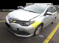 TOYOTA Auris TS 1.8 HSD Active ID 442860