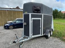 Humbaur Single (800 km)