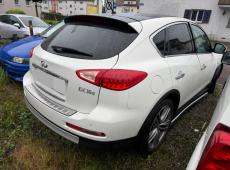 NFINITI EX30d GT Premium AWD, 238 PS