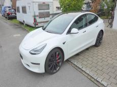 Tesla Model 3 ID 447178