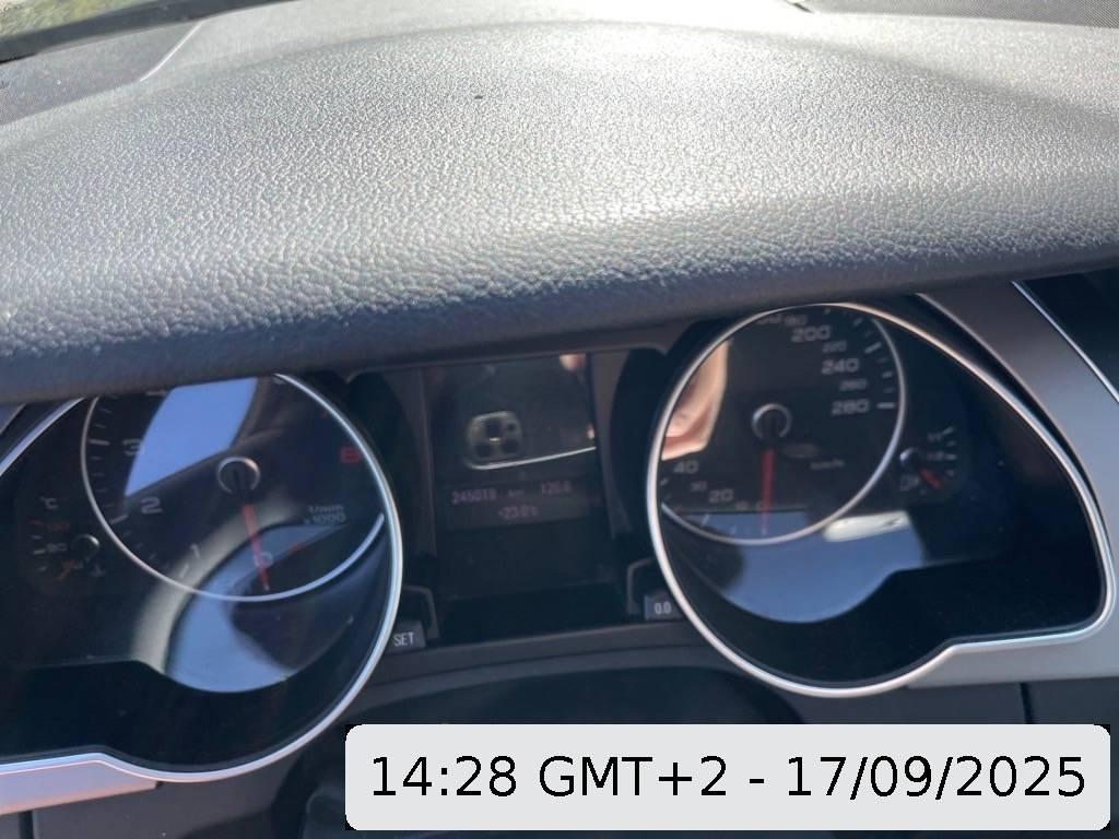 T9