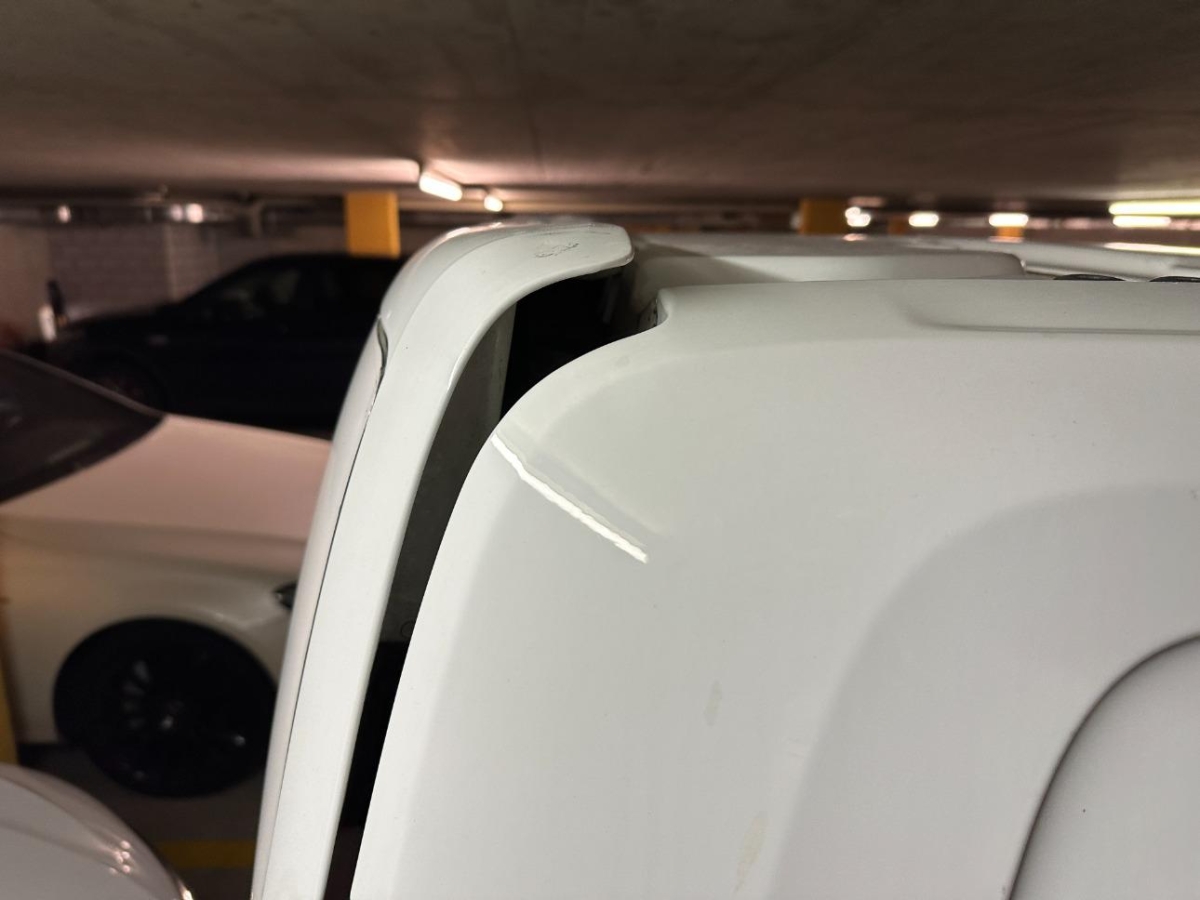 T12