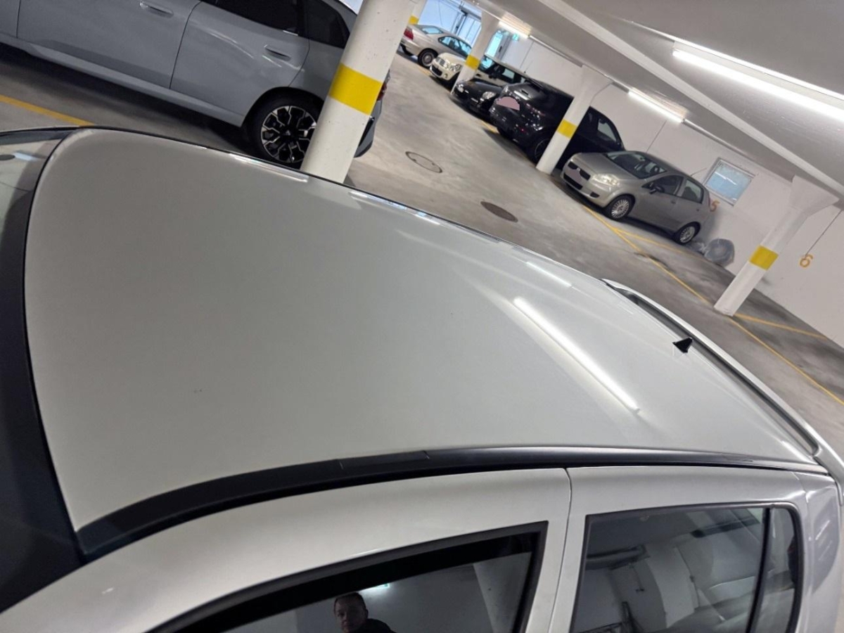 T18