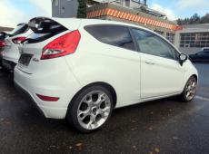FORD Fiesta 1.6 16V Titanium, 120 PS