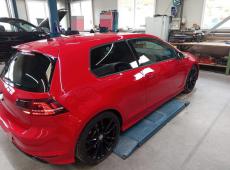 VVW Golf 2.0 TSI R 4Motion, 301 PS