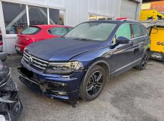 VW Tiguan 2.0TSI High 4M TIGUAN BENZIN Modell ID 451726