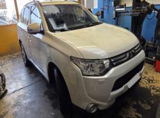 Mitsubishi Outlander (249613 km)