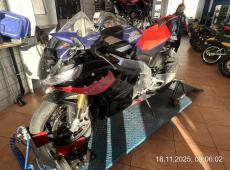 APRILIA RSV4 Factory APRC, 184 PS