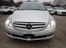 Mercedes Benz R350 ID 455581