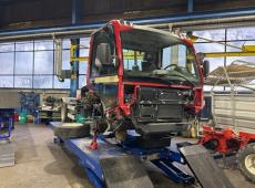 LINDNER Unitrac 92 P5L (438 h)