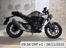 HONDA CB 300 R, 31 PS