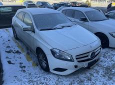 MERCEDES-BENZ A 180 Style, 122 PS