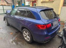 MERCEDES-BENZ GLC 300 AMG Line 4Matic, 258 PS