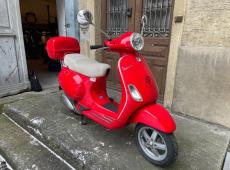 Piaggio Vespa 125 LX4 (7396 km)