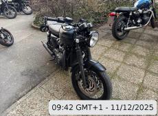 TRIUMPH Bonneville T120 Black, 80 PS