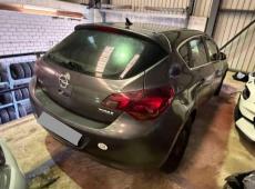 Opel Astra (180000 km)