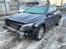 MERCEDES-BENZ GLA 250 Urban 4Matic 7G-DCT, 211 PS