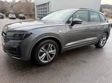 VW Touareg (170408 km)