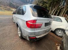 BMW X5 xDrive 48i (4.8i), 355 PS