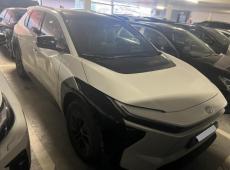 Toyota bZ4X (620 km)