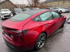 Tesla Model 3 Long Range, 498 PS