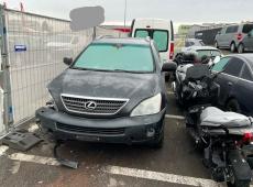 Lexus RX (155720 mi)