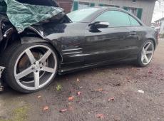 Mercedes Benz SL 550 ID 461028