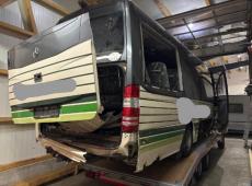 Mercedes  / Buzola 519 (175366 km)