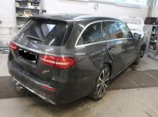 MERCEDES-BENZ E 220 D T 4M AMG LINE ID 463291