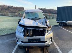 Toyota Land Cruiser 2.8 D 204 Active ID 463396