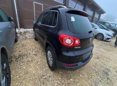 VW Tiguan 2.0 TDIBM Value4x2 2.0, 140 PS