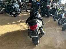 Yamaha N-Max GPD 125 (1 km)