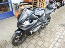 Yamaha YZF (26554 km)