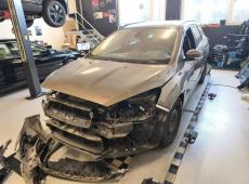 FORD Focus 1.0 SCTi Business ID 464423