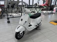 Piaggio Vespa 125 LX4 (7490 km)