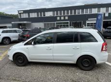 Opel Zafira ID 466921