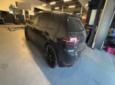 VW Golf  Golf R [A9R+2JF+6KQ] 2.0, 300 PS