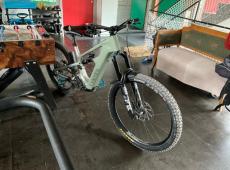 Canyon Strive:ON CFR (1100 km)