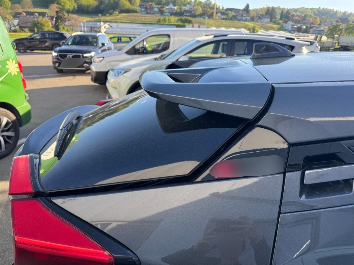 T16