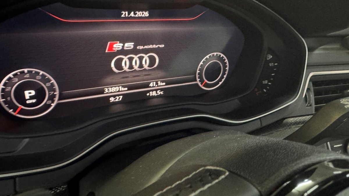 T9