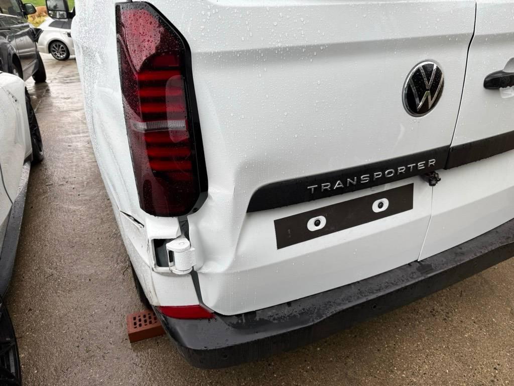 T18