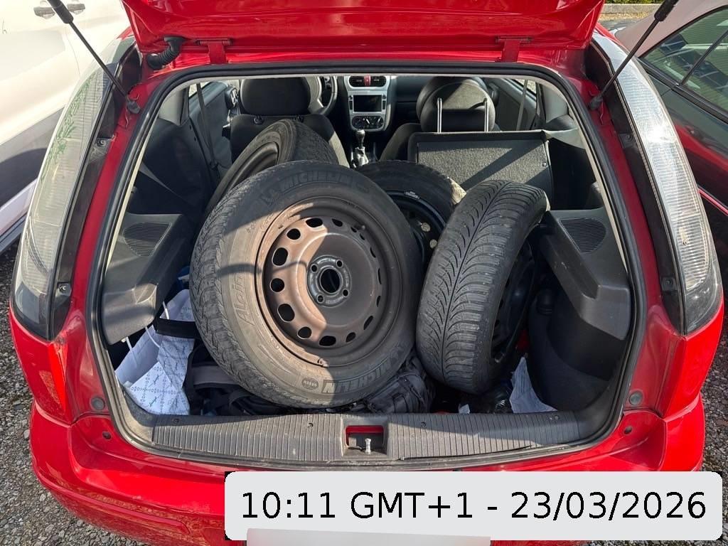 T12