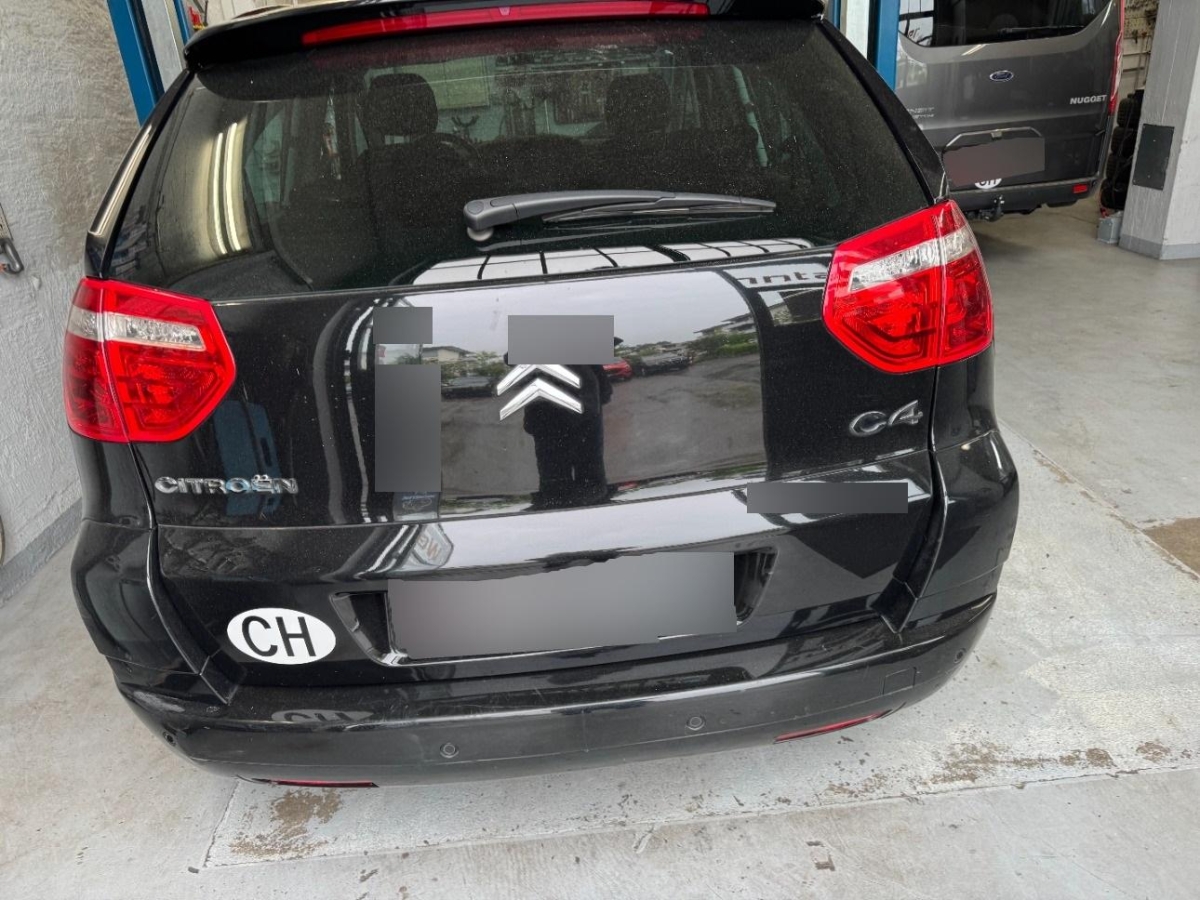 T3