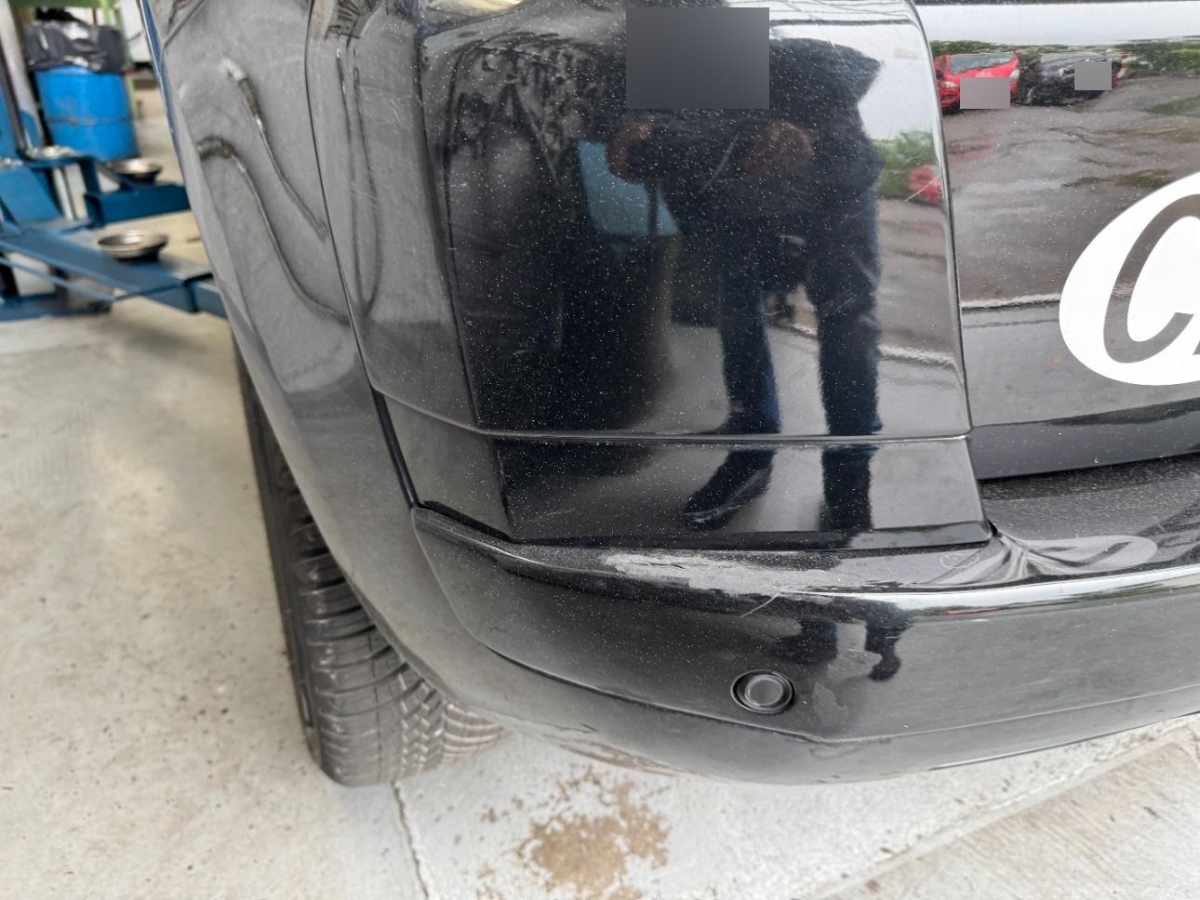 T18