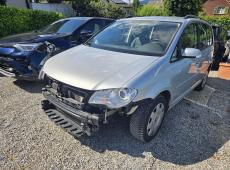 VW Touran ID 468444