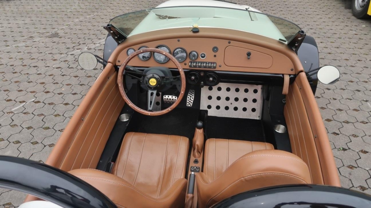 T8