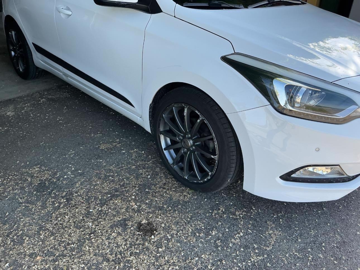 T10