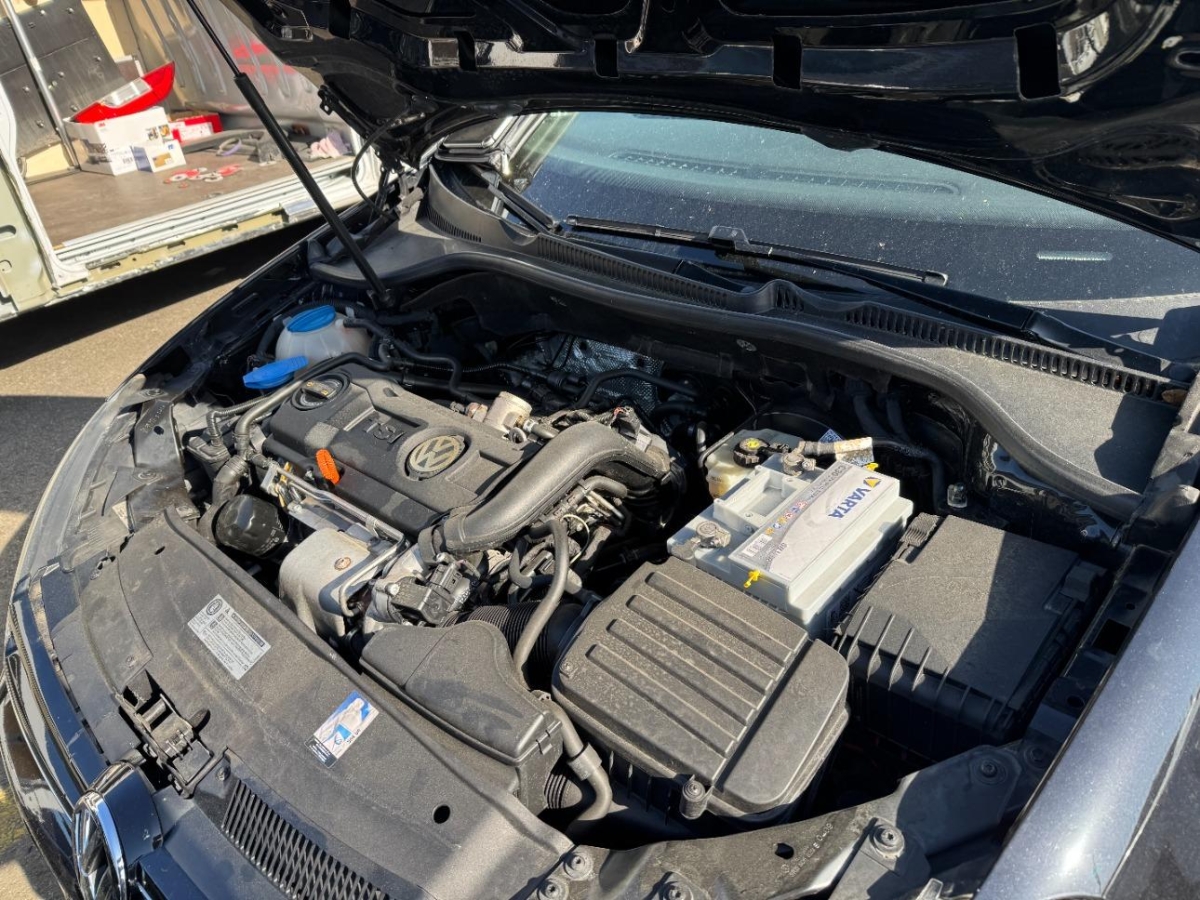 T12